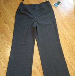 NWT Evan-Picone greyish colored Pants